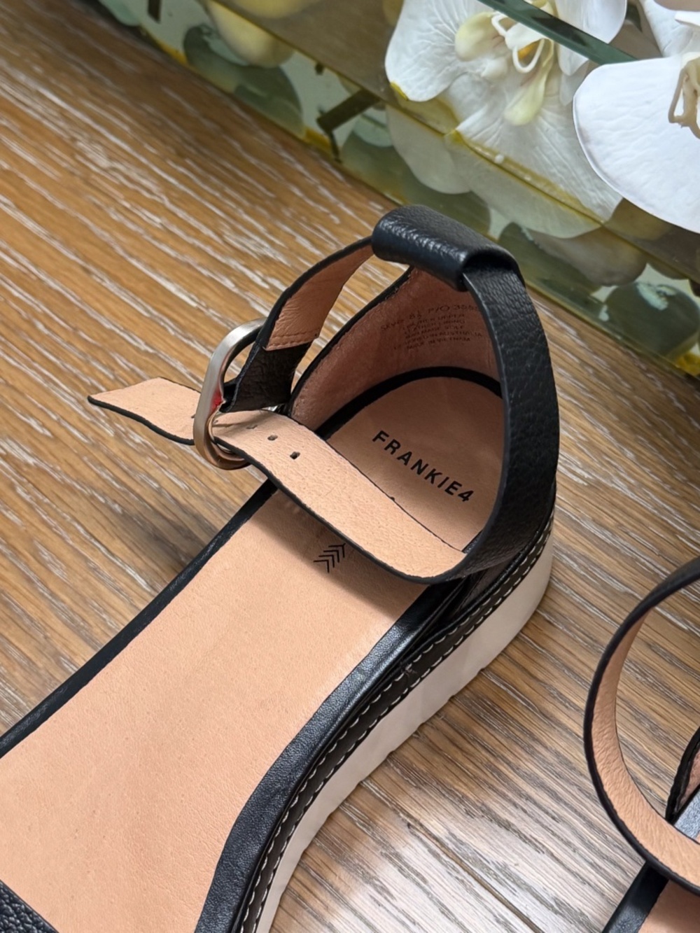 Frankie4 Sky Black Tumbled sandals - 8.5 - Picture 5 of 10